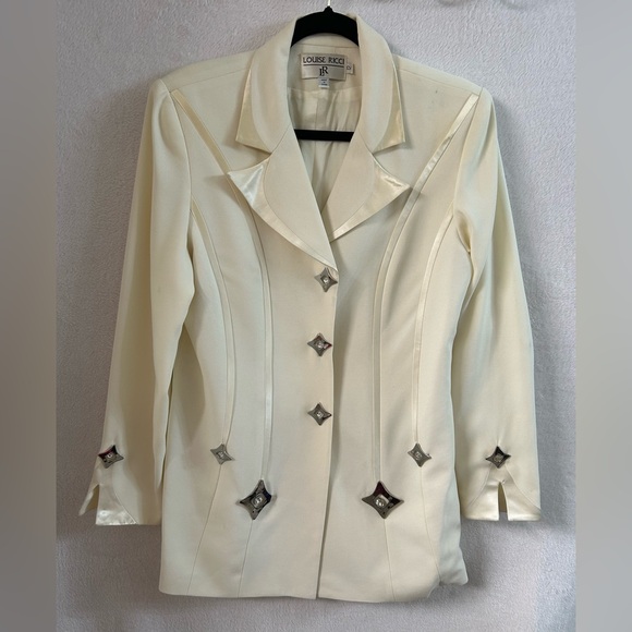 Women white dress suit - Picture 1 of 3